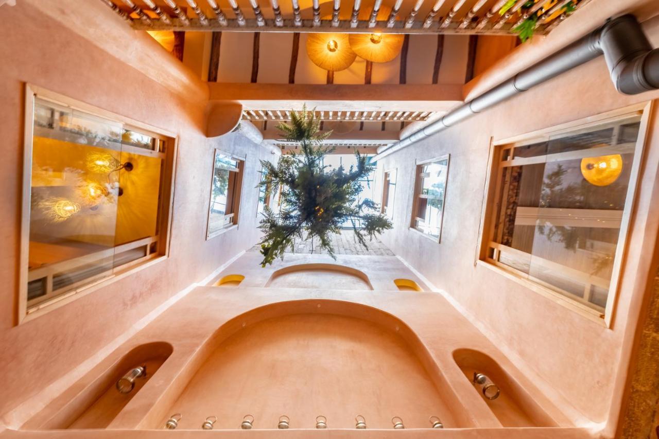 Mama Lova Hotel, Riad, Restaurant & Spa Εσαουίρα Εξωτερικό φωτογραφία