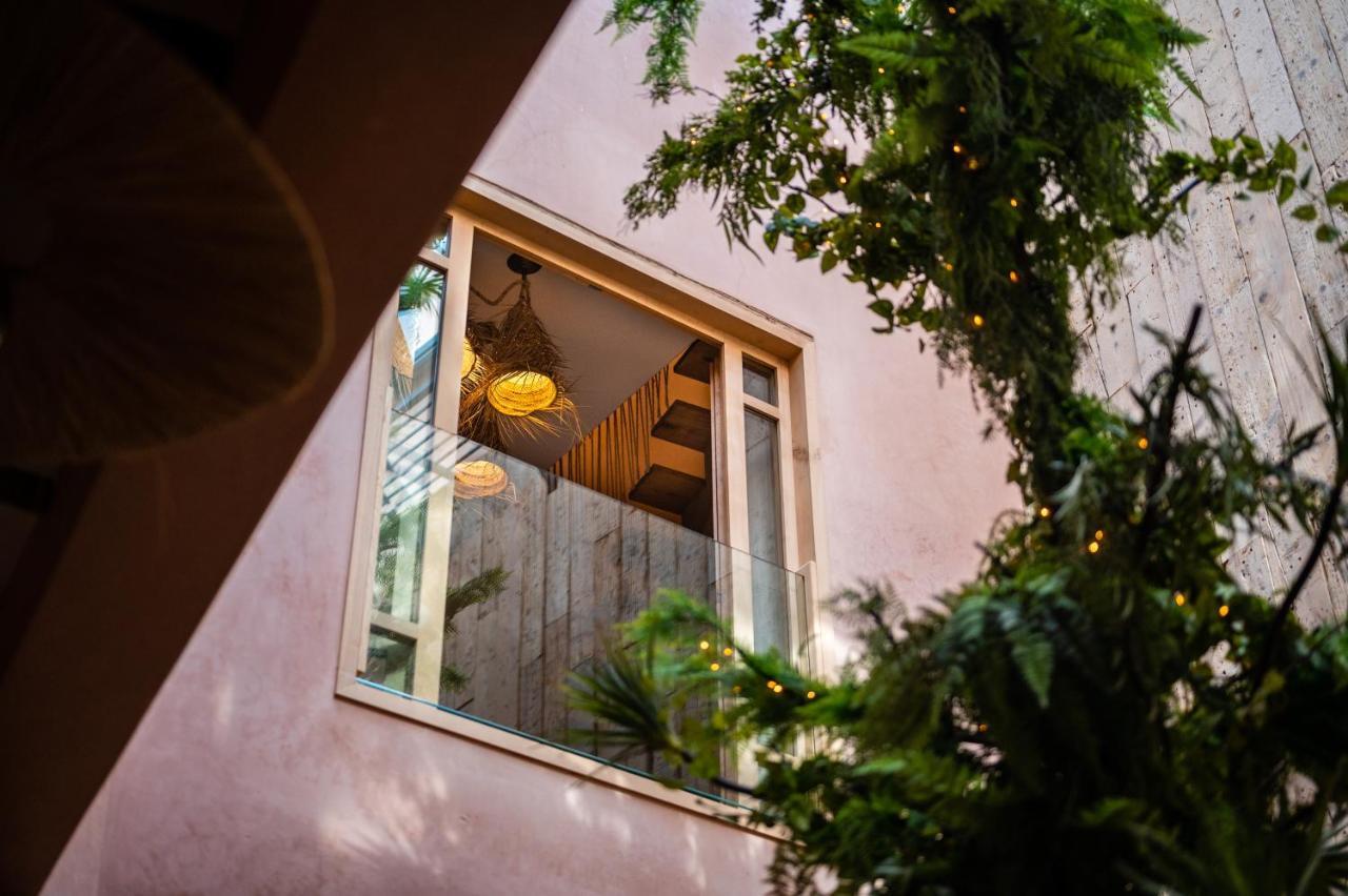 Mama Lova Hotel, Riad, Restaurant & Spa Εσαουίρα Δωμάτιο φωτογραφία